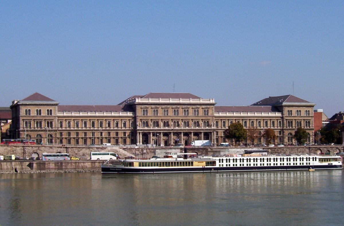 Budapest University of Technology and Economics - River cruise ship River Queen in front of the University of Economy in Budapest, 2003